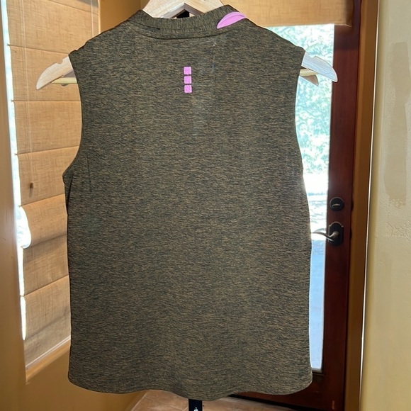 Jamie Sadock Heathered Brown with Pink Tank Top Athletic Size Medium - Picture 8 of 9